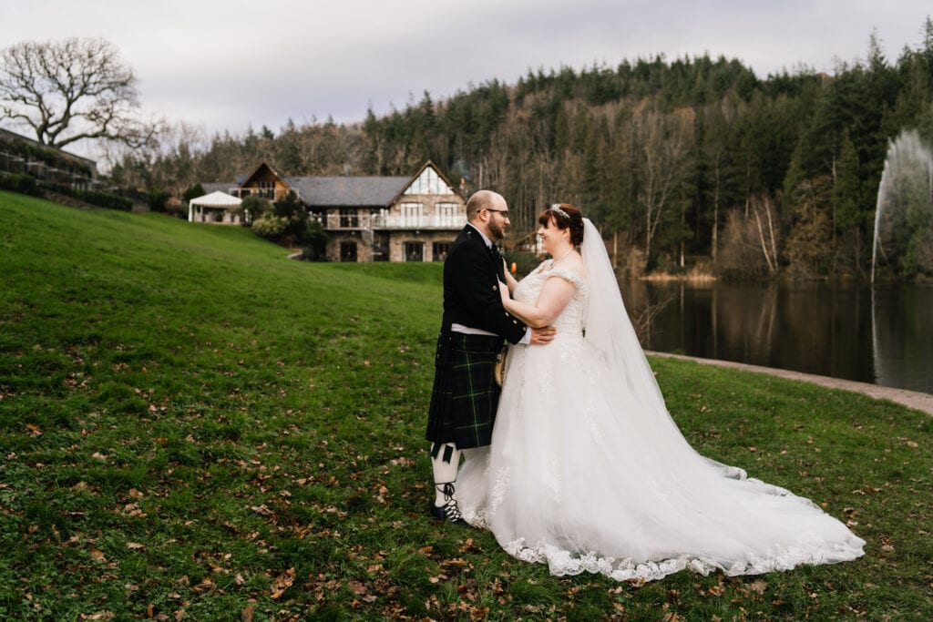 Canada Lodge and Lake wedding photographer