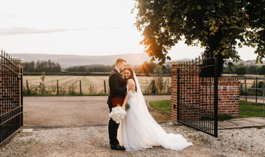 Sant Ffraed House Wedding – Lauren & Tom